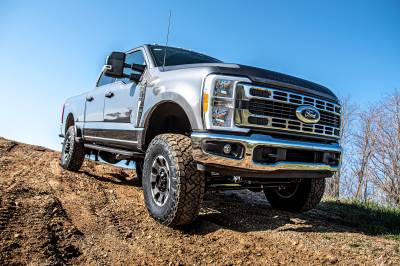 BDS - BDS 5 Inch Lift Kit w/Radius Arm and 5" Rear Block w/3 Leaf Main for Ford F250/F350 Super Duty (23-25) 4WD Gas (2207FPE)