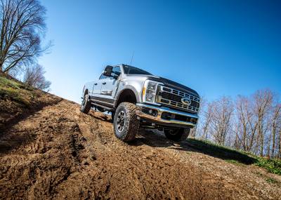 BDS 5 Inch Lift Kit w/ 4-Link FOX 2.5 Performance Elite Coil-Over Conversion Ford F250/F350 Super Duty (23-26) 4WD Diesel (2246PPS)